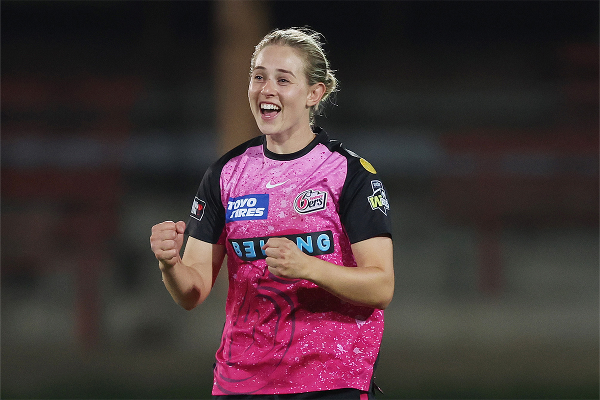 Calling Eastern Sydney girls to play cricket with Maitlan Brown | Cricket NSW